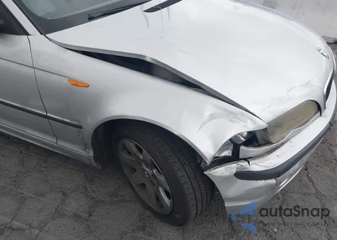 2003 BMW 325 Xi из США, поврежденный, VIN WBAEU33443PH88738